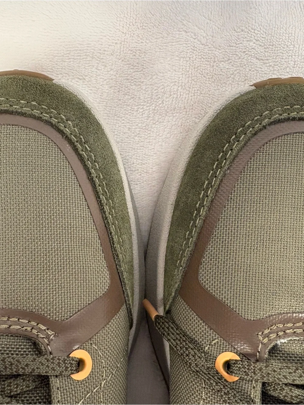 Teva Ellwood Women's Hiking Shoes Size 8.5 Olive Green Sneakers 1155271 NEW WOB